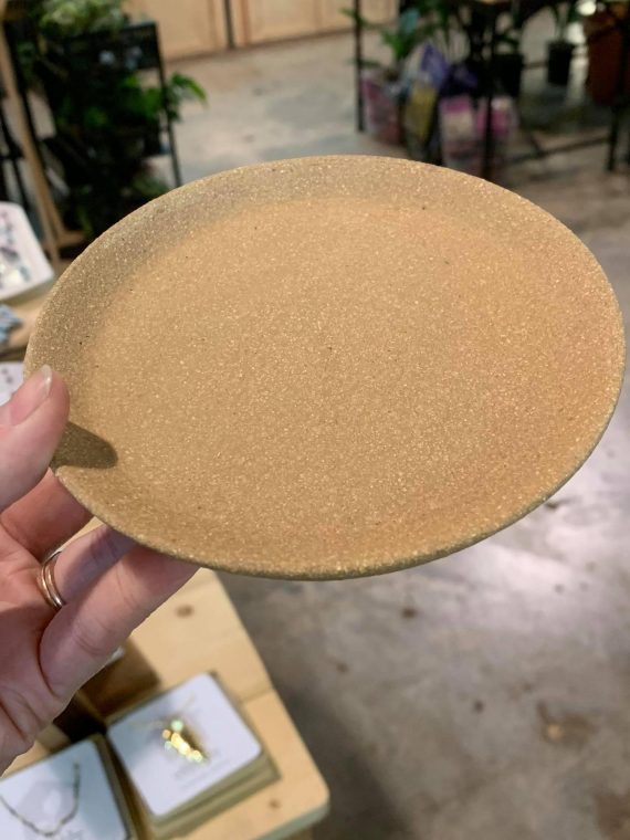 Saucer – Aggregate Clay